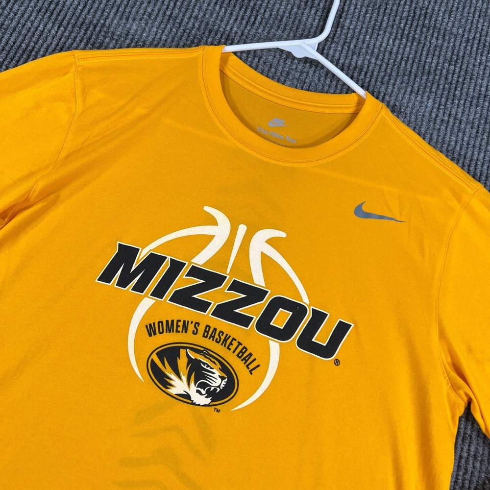 Missouri Tigers Mizzou Womens Basketball Shirt Mens Nike Long Sleeve Medium SEC